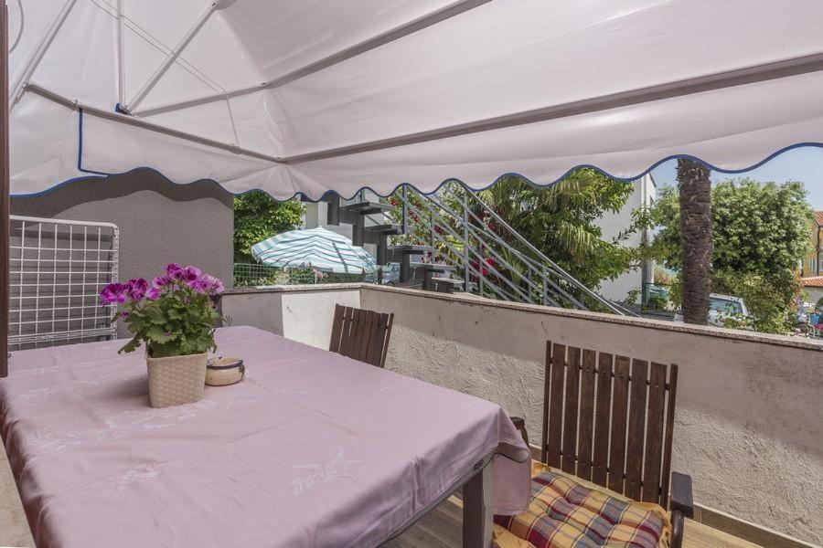 Apartment Zak Novigrad  Bagian luar foto