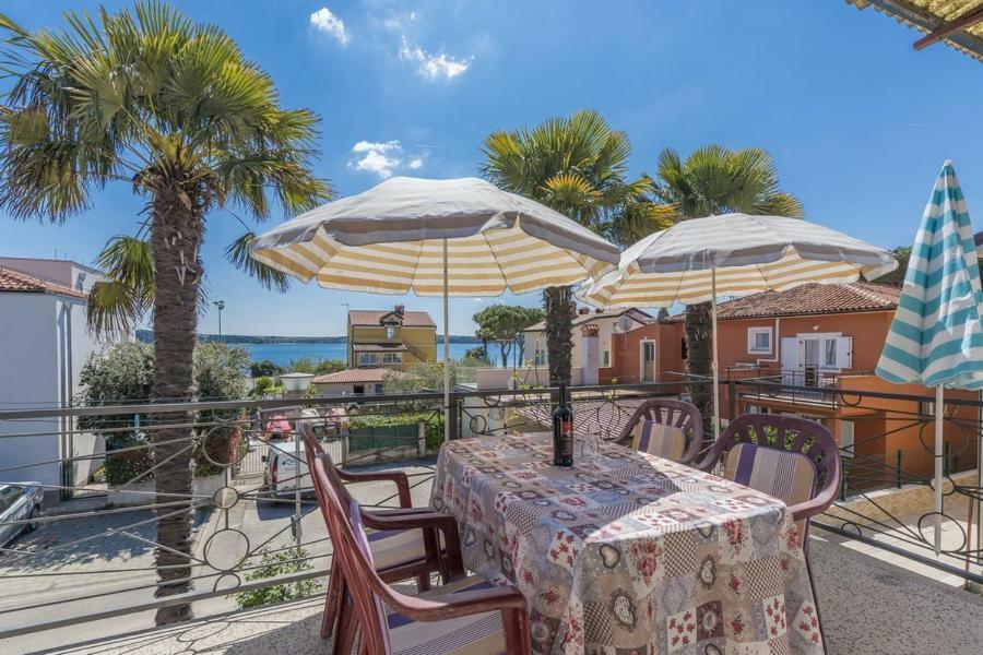 Apartment Zak Novigrad  Bagian luar foto